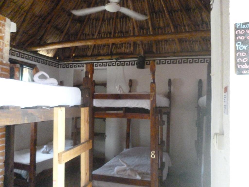 Mayan Hostel Cancún Værelse billede